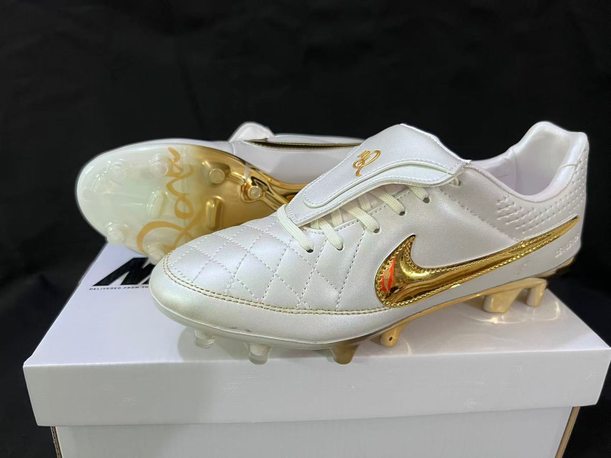 Nike Tiempo R10 Legend SE Elite FG